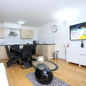  Apartment Gorgeous 2 Bedroom 2 Bathroom Woolwich United Kingdom