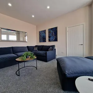  Holiday home Dysa St Chads House